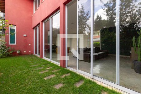 Quintal de casa à venda com 3 quartos, 492m² em Sumarezinho, São Paulo