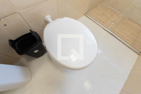 Banheiro de kitnet/studio para alugar com 1 quarto, 30m² em Bela Vista, São Paulo
