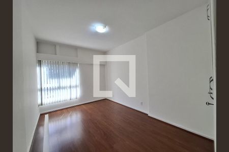 Quarto 2 de apartamento à venda com 3 quartos, 118m² em Cosme Velho, Rio de Janeiro
