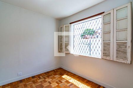 Quarto 1 de casa para alugar com 3 quartos, 250m² em Carlos Prates, Belo Horizonte