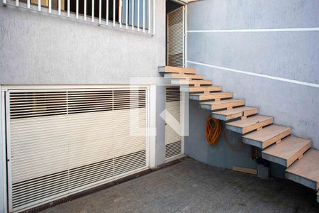 Garagem de casa à venda com 3 quartos, 152m² em Centro, Diadema