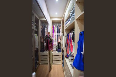 Closet da suíte 1 de casa à venda com 3 quartos, 152m² em Centro, Diadema