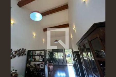 Casa à venda com 3 quartos, 240m² em Balneário Água Limpa, Nova Lima