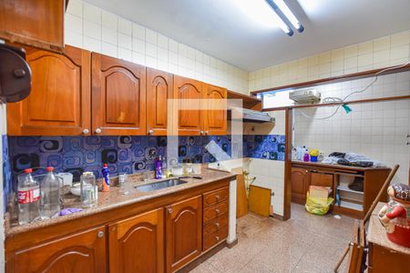 Cozinha de apartamento à venda com 4 quartos, 208m² em Icaraí, Niterói