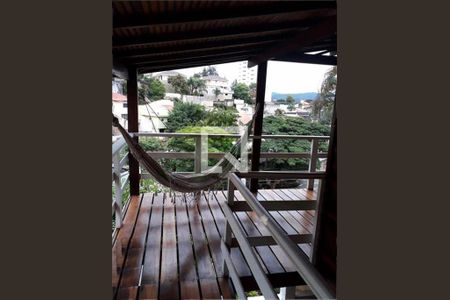 Casa à venda com 8 quartos, 300m² em Santana, São Paulo