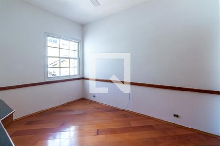 Casa à venda com 3 quartos, 218m² em Vila Mariana, São Paulo