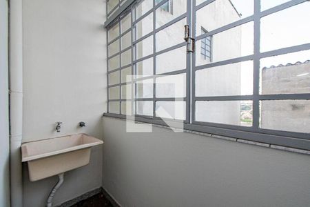 Casa à venda com 2 quartos, 202m² em Vila Ipojuca, São Paulo