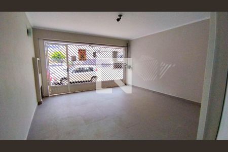 Garagem de casa à venda com 3 quartos, 169m² em Vila Carrão, São Paulo