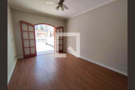 Suite de casa à venda com 3 quartos, 169m² em Vila Carrão, São Paulo