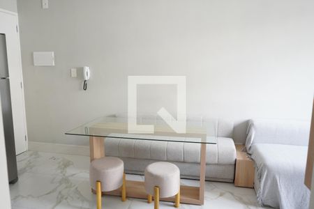 Cozinha de apartamento para alugar com 2 quartos, 34m² em Brás, São Paulo