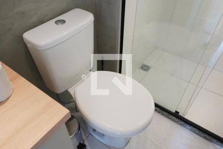Banheiro de apartamento para alugar com 2 quartos, 34m² em Brás, São Paulo