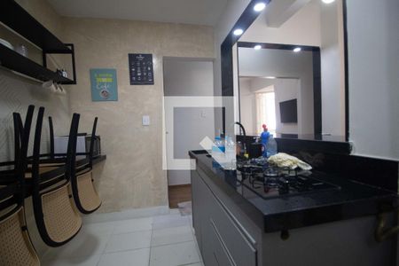 Cozinha de apartamento à venda com 1 quarto, 54m² em Copacabana, Rio de Janeiro