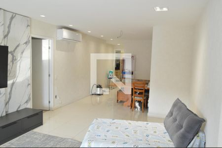 Sala de apartamento à venda com 4 quartos, 160m² em Barra da Tijuca, Rio de Janeiro