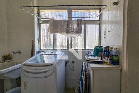 Área de serviço de apartamento para alugar com 2 quartos, 93m² em Jardim Sao Miguel, Guarujá