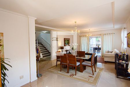 sala de casa de condomínio à venda com 5 quartos, 272m² em Jacarepaguá, Rio de Janeiro