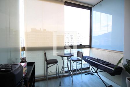 Varanda de apartamento para alugar com 2 quartos, 150m² em Jacarepaguá, Rio de Janeiro