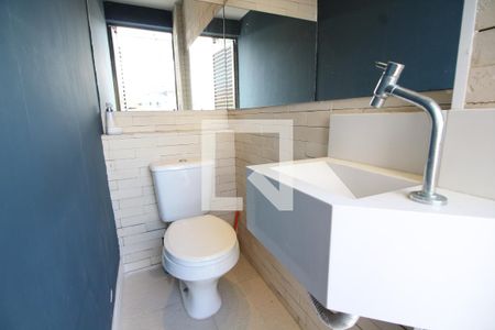 Lavabo de apartamento para alugar com 2 quartos, 150m² em Jacarepaguá, Rio de Janeiro