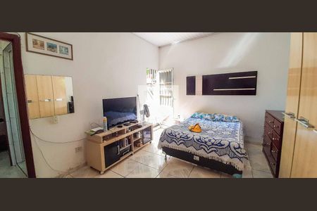 Casa 1 - Quarto 1 de casa à venda com 4 quartos, 300m² em Jardim das Flores, Osasco