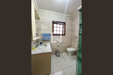 Banheiro  de casa à venda com 3 quartos, 225m² em Vila Maria Eugenia , São Paulo