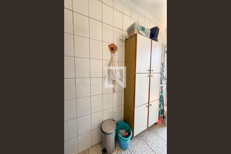 Área de Serviço de casa à venda com 3 quartos, 225m² em Vila Maria Eugenia , São Paulo