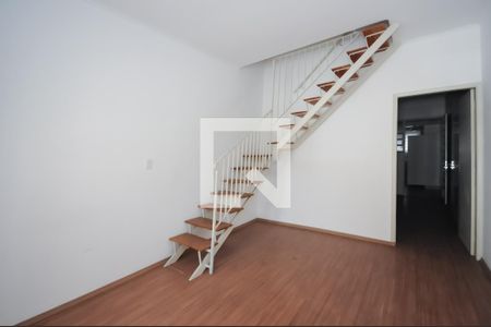 Sala de casa à venda com 2 quartos, 143m² em Jardim Lavinia, São Bernardo do Campo