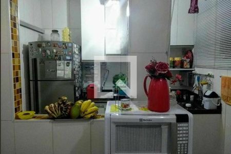 Cozinha de apartamento à venda com 3 quartos, 84m² em Cidade Nova, Belo Horizonte