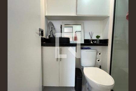 Banheiro de apartamento à venda com 2 quartos, 33m² em Jardim Celeste, São Paulo