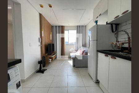 Cozinha de apartamento à venda com 2 quartos, 33m² em Jardim Celeste, São Paulo