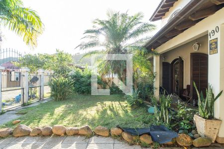 Jardim de casa à venda com 5 quartos, 308m² em Aberta dos Morros, Porto Alegre