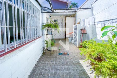 Quintal de casa à venda com 3 quartos, 175m² em Paraíso, São Paulo