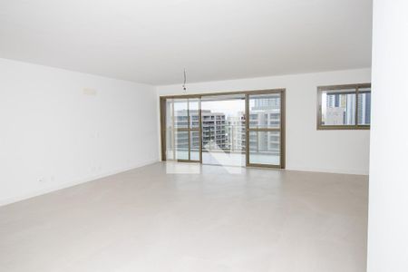 Sala de apartamento para alugar com 3 quartos, 187m² em Barra da Tijuca, Rio de Janeiro