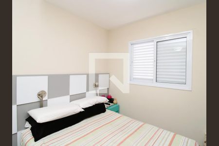 Quarto 1 de apartamento para alugar com 2 quartos, 47m² em Vila Mazzei, São Paulo