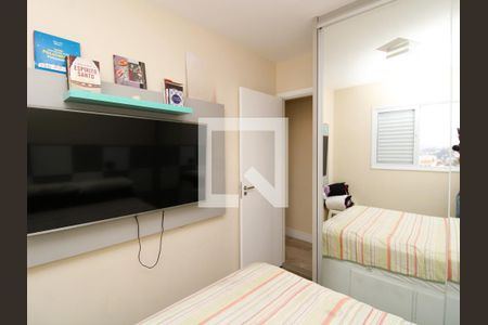 Quarto 1 de apartamento para alugar com 2 quartos, 47m² em Vila Mazzei, São Paulo