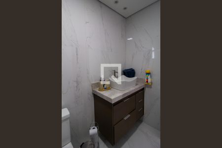 Banheiro da Suíte de casa de condomínio para alugar com 3 quartos, 90m² em Wanel Ville, Sorocaba