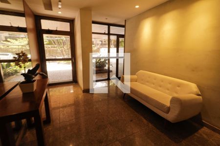 Hall de Entrada de apartamento à venda com 3 quartos, 381m² em Barra da Tijuca, Rio de Janeiro