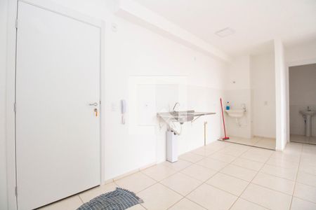 Sala de apartamento para alugar com 2 quartos, 48m² em Q 402, Brasília