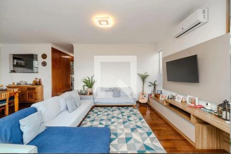 Casa à venda com 3 quartos, 300m² em Vila Sonia, São Paulo