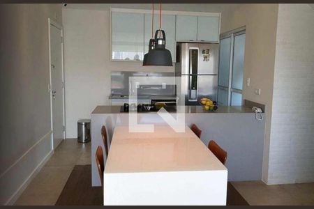 Apartamento à venda com 2 quartos, 167m² em Vila Ipojuca, São Paulo