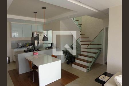 Apartamento à venda com 2 quartos, 167m² em Vila Ipojuca, São Paulo