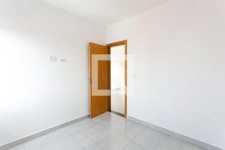 Quarto 1 de apartamento para alugar com 2 quartos, 39m² em Vila Aricanduva, São Paulo