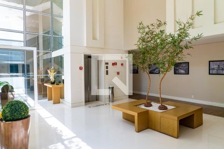 Hall de entrada de apartamento à venda com 2 quartos, 73m² em Vila Santa Catarina, São Paulo