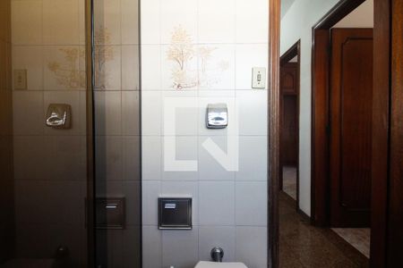 Banheiro Social de casa para alugar com 3 quartos, 180m² em Cidade Mãe do Céu, São Paulo