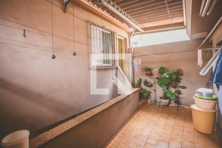Área de Serviço de casa à venda com 4 quartos, 263m² em Mirandópolis, São Paulo