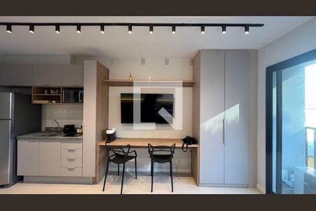 Sala/Quarto de apartamento à venda com 1 quarto, 25m² em Pinheiros, São Paulo