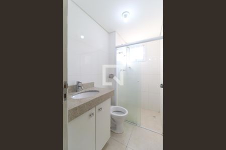 Banheiro de apartamento à venda com 2 quartos, 59m² em Vila Guilherme, São Paulo