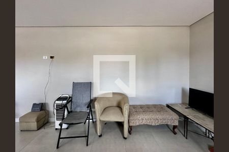 Sala/Quarto de kitnet/studio para alugar com 0 quarto, 30m² em Cidade Monções, São Paulo