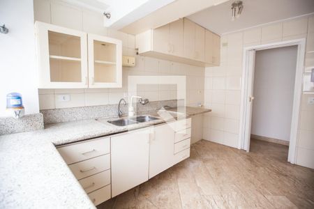 Cozinha de apartamento à venda com 4 quartos, 230m² em Real Parque, São Paulo