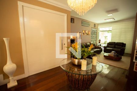 Sala de  Tv de casa para alugar com 4 quartos, 360m² em Jardim Sao Bento, São Paulo