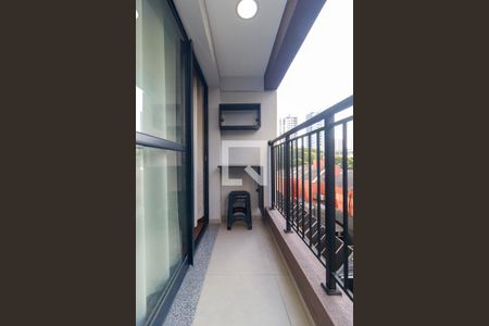 Varanda de kitnet/studio à venda com 0 quarto, 25m² em Campo Belo, São Paulo
