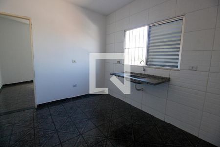 Cozinha de casa para alugar com 1 quarto, 45m² em Jardim Miriam, São Paulo